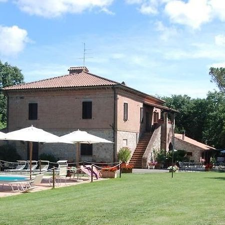 Agriturismo Antica Riserva 카스틸리오네델라고 외부 사진