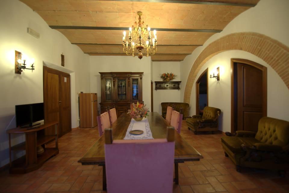 Agriturismo Antica Riserva 카스틸리오네델라고 객실 사진