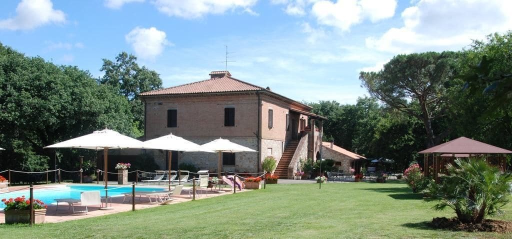 Agriturismo Antica Riserva 카스틸리오네델라고 외부 사진